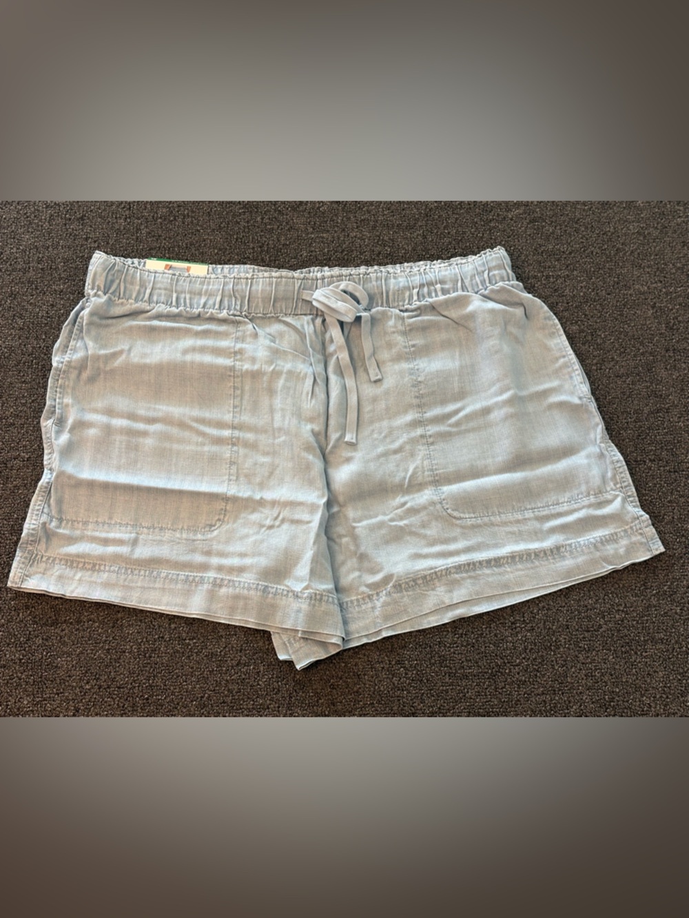 Women’s Hilary Radley Light Blue Pull-On Tencel Blend Shorts
